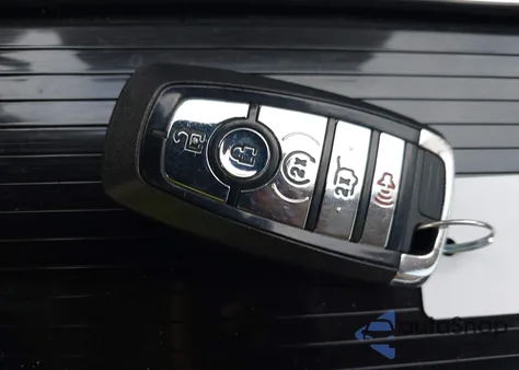 2023 Lincoln Nautilus Standard from USA, damaged, VIN 2LMPJ8J93PBL25645